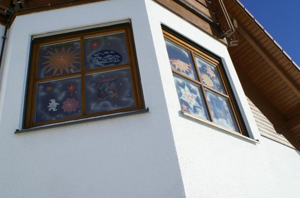 Vreni's Gästezimmer Himmelried Exteriör bild
